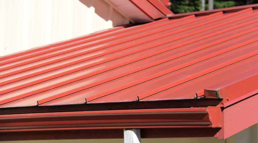 Professional gutter cleaning services in Dunreith, IN